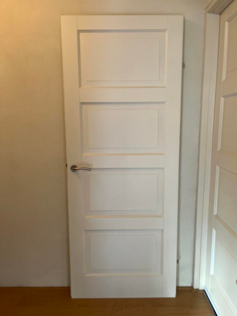 Lundia binnendeur 4 vlakken 210x82cm - valt in kozijn, Doe-het-zelf en Verbouw, Deuren en Horren, Ophalen, Gebruikt, 80 tot 100 cm