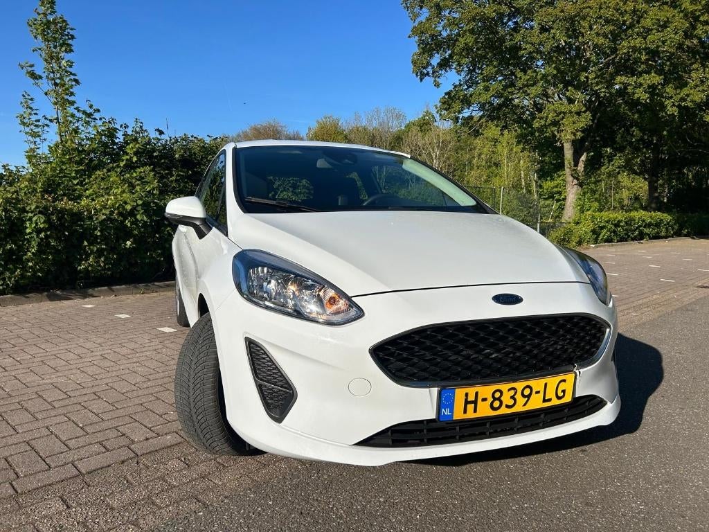 Ford Fiësta 1.1 70pk 3dr 2017 Wit Airco stoelverw., Auto's, Stof, 40 €/maand, Wit, Handgeschakeld