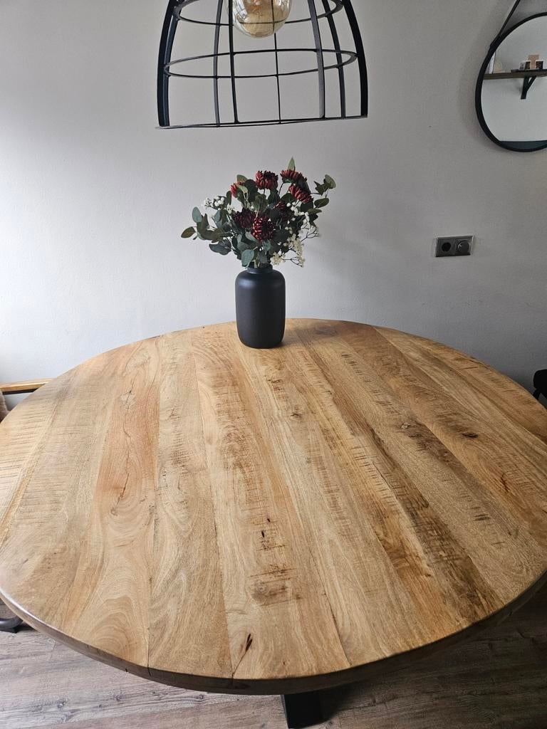 Mango houten eettafel, Huis en Inrichting, Tafels | Eettafels, Ophalen, Rond, Zo goed als nieuw, 100 tot 150 cm