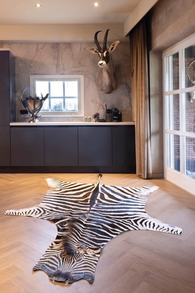 Zebra vel op aanvraag, Verzamelen, Dierenverzamelingen, Zo goed als nieuw, Opgezet dier, Overige soorten, Ophalen