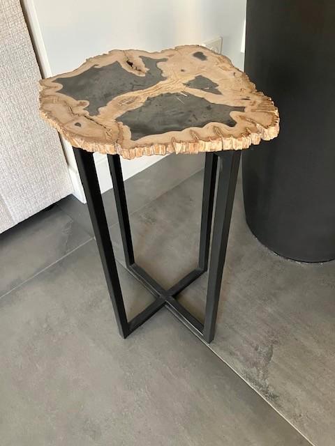 bijzet tafel versteend hout, Huis en Inrichting, Tafels | Salontafels, Zo goed als nieuw, 50 tot 75 cm, Minder dan 50 cm, Minder dan 50 cm
