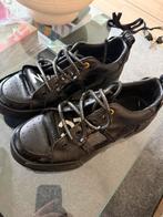 Dolce & Gabbana schoenen - Zo goed als nieuw, Kleding | Dames, Schoenen, Ophalen of Verzenden, Zo goed als nieuw, Zwart, Sneakers of Gympen