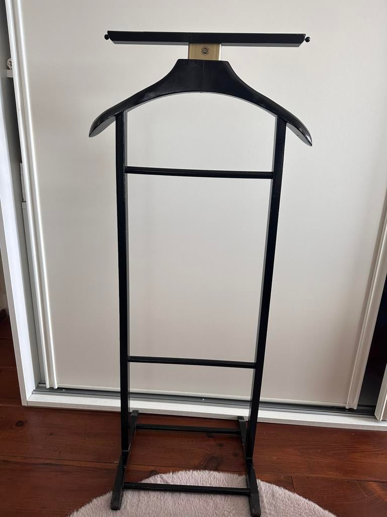 Caro Möbel Herrendiener Stummer Diener Kleiderständer JIVO, in schwarz,121 cm, Garderobe mit Hosenbügel ab 29,95 € | Preisvergleich bei