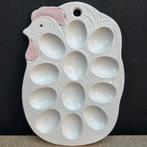 Brocante Aardewerk Eierbord Kip - Perfect voor Pasen, Ophalen of Verzenden