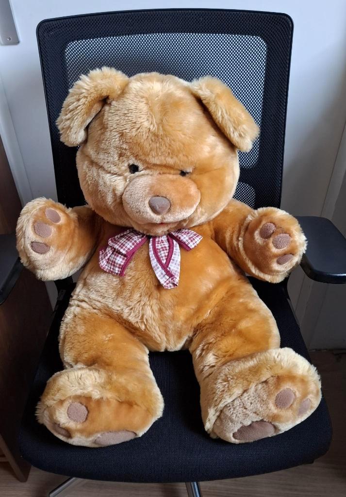 Grote knuffelbeer, Kinderen en Baby's, Speelgoed | Knuffels en Pluche, Gebruikt, Beer, Ophalen