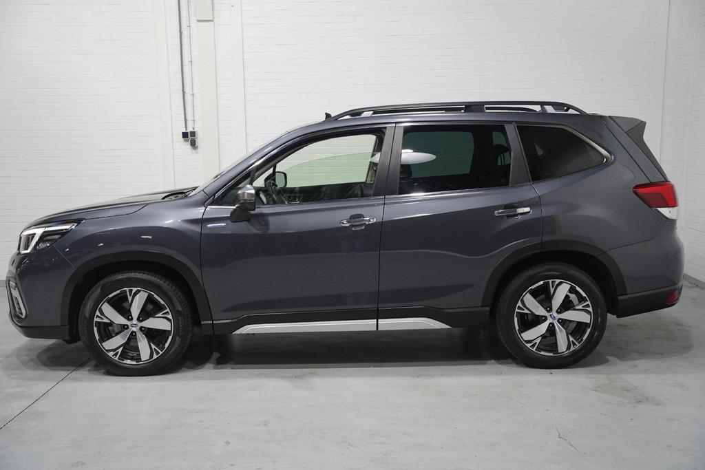 Subaru Forester 2.0i e-BOXER First Edition Leder Apple Carpl, Auto's, Subaru, 15 km/l, 4 cilinders, 150 pk, Bedrijf