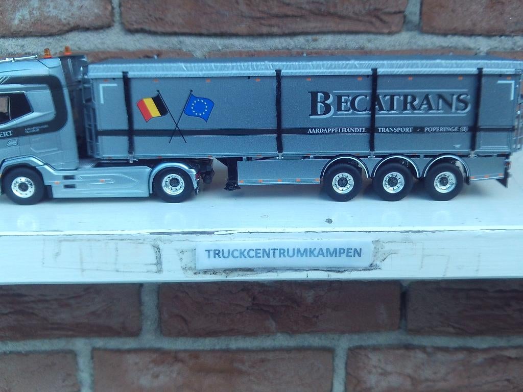 WSI  Daf  XG+  4 x 2 + Belt  Trailer  van  Becatrans., Ophalen of Verzenden, Nieuw, Bus of Vrachtwagen, Wsi