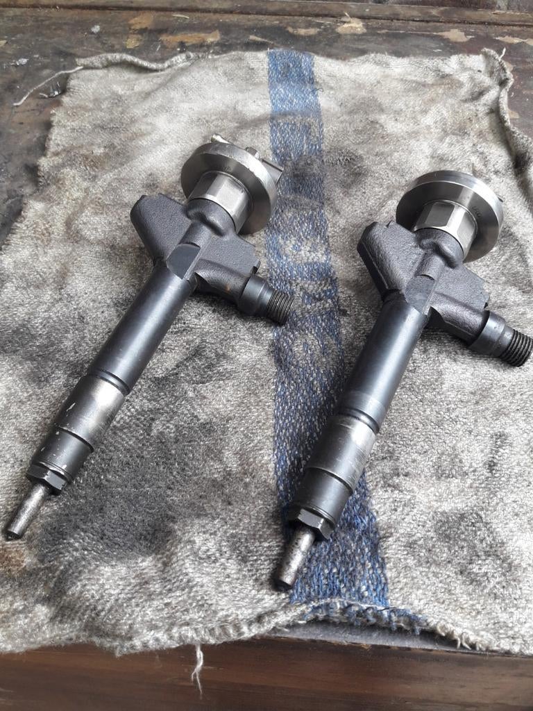 Mazda 6 2.0 injector verstuiver denso 13h50b mpv denso 5870, Ophalen of Verzenden