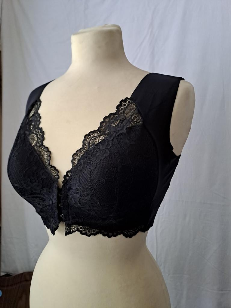 3 x zwarte kanten bh met een voorsluiting, Kleding | Dames, Ondergoed en Lingerie, Zwart, Ophalen of Verzenden, BH, N.v.t