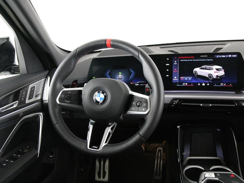 BMW X1 M35i (bj 2024, automaat), Gebruikt, 4 cilinders, Met garantie (alle), Alcantara