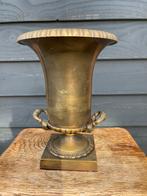 Antieke bronzen urn/vaas met handvatten, Ophalen