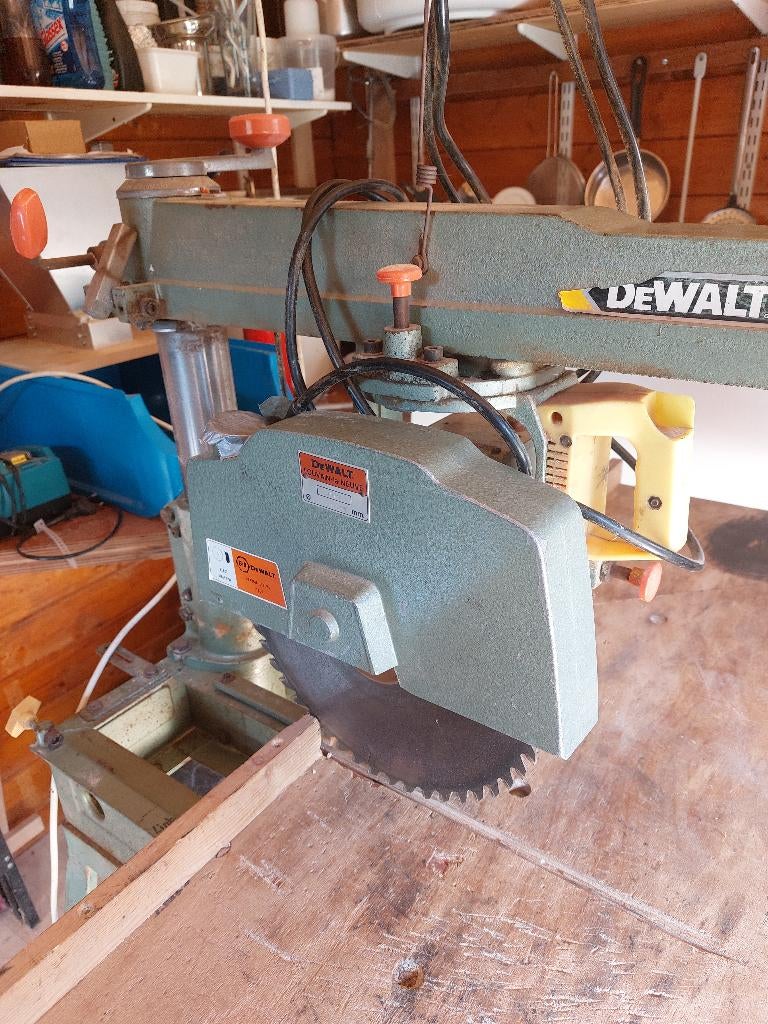 Te Koop De walt zaagmachine, Doe-het-zelf en Verbouw, Gereedschap | Zaagmachines, Ophalen, Gebruikt, 70 mm of meer, DeWALT