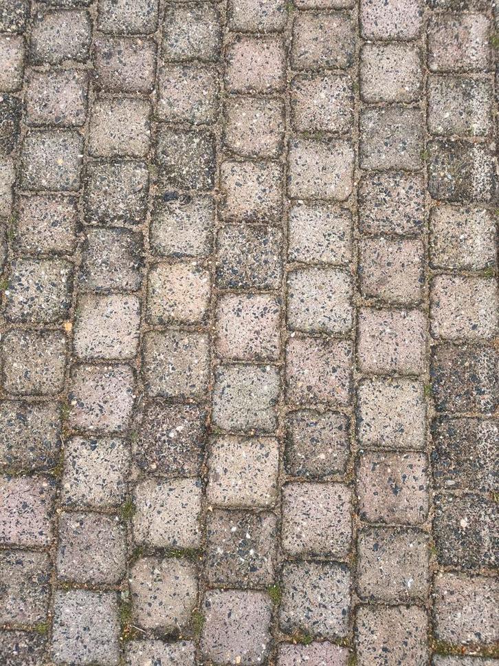 Koppelstones gratis afhalen ongeveer 30 m2, Tuin en Terras, Tegels en Klinkers, Gebruikt, Klinkers, Beton, Ophalen of Verzenden