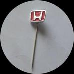 HONDA speldje logo rood, Ophalen of Verzenden, Zo goed als nieuw, Transport, Speldje of Pin