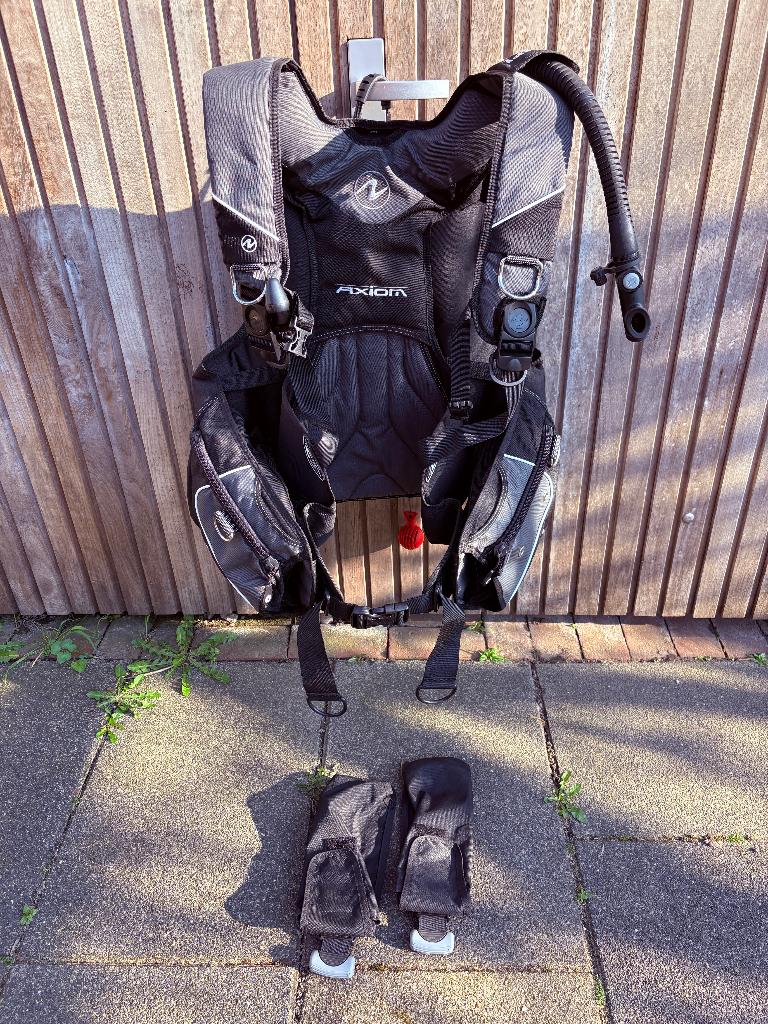 Aqualung Axium BCD XL met lood pockets, Ophalen of Verzenden, Zo goed als nieuw, Trimvest of Wing