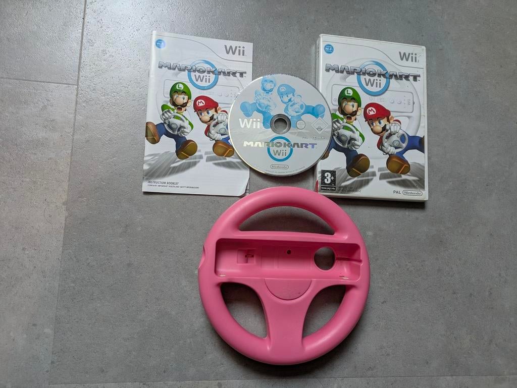Mario Kart Wii met stuurtje, Spelcomputers en Games, Racen en Vliegen, Ophalen of Verzenden, Zo goed als nieuw, 3 spelers of meer