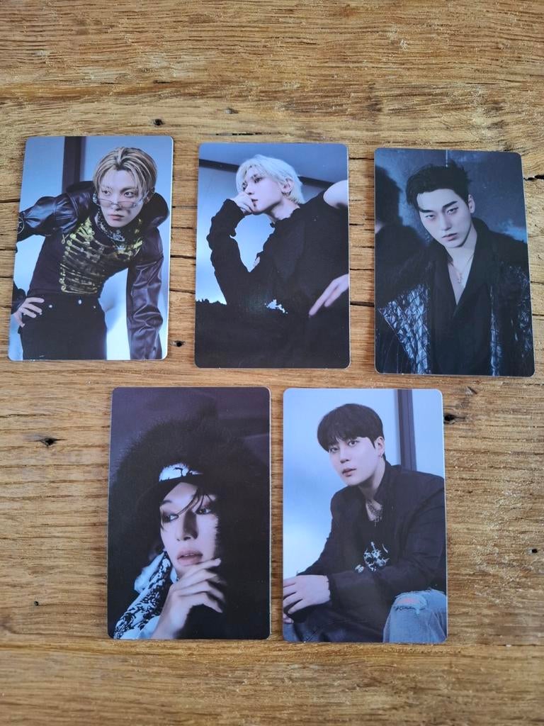 Ateez Golden Hour Part 4 Poca Z pcs, Ophalen of Verzenden, Zo goed als nieuw, Overige onderwerpen