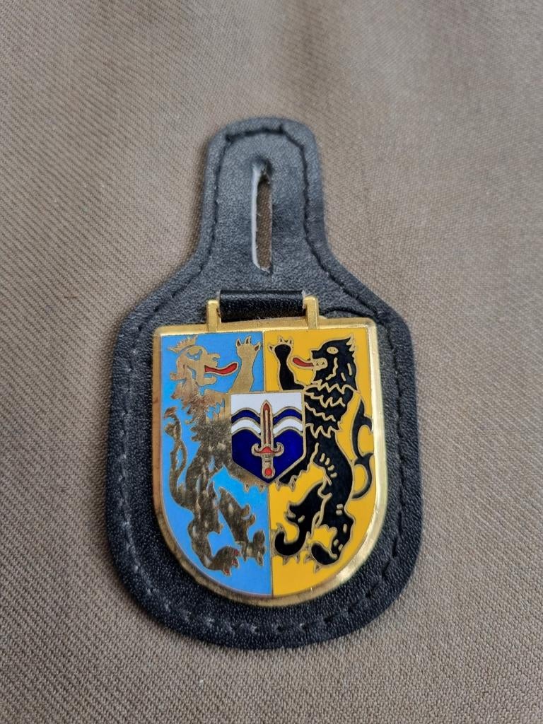 Borstzakhanger PMC Gelderland, Ophalen of Verzenden, Landmacht, Nederland, Embleem of Badge