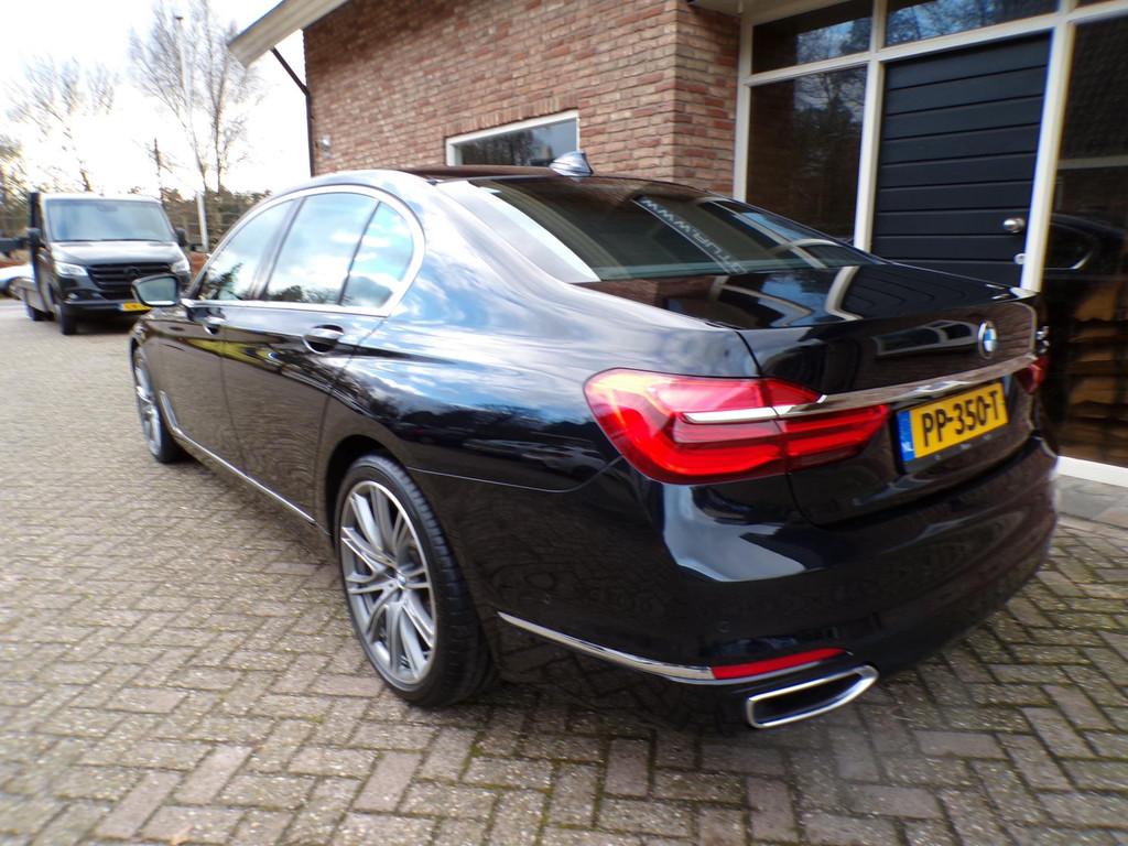 BMW 7-serie 740i High Executive Invidual Automaat / Leder /, Auto's, Automaat, Achterwielaandrijving, Gebruikt, Euro 6