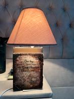 Nachtlampje met Boeken Design, Ophalen of Verzenden, Zo goed als nieuw, Kunststof, Minder dan 100 cm