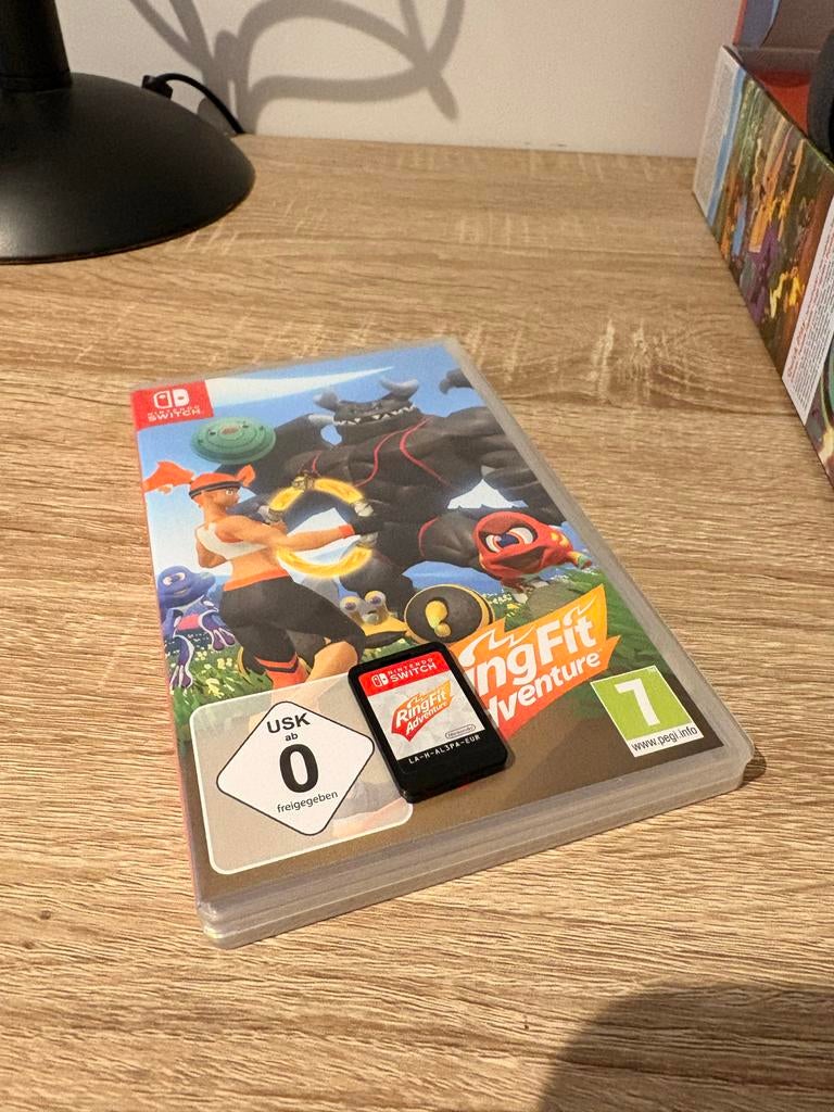 Nintendo Switch Ring Fit Adventure, Spelcomputers en Games, Spelcomputers | Nintendo Switch, Ophalen, Zo goed als nieuw, Met games