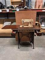 Vintage Singer Naaimachine met Meubel, Ophalen of Verzenden