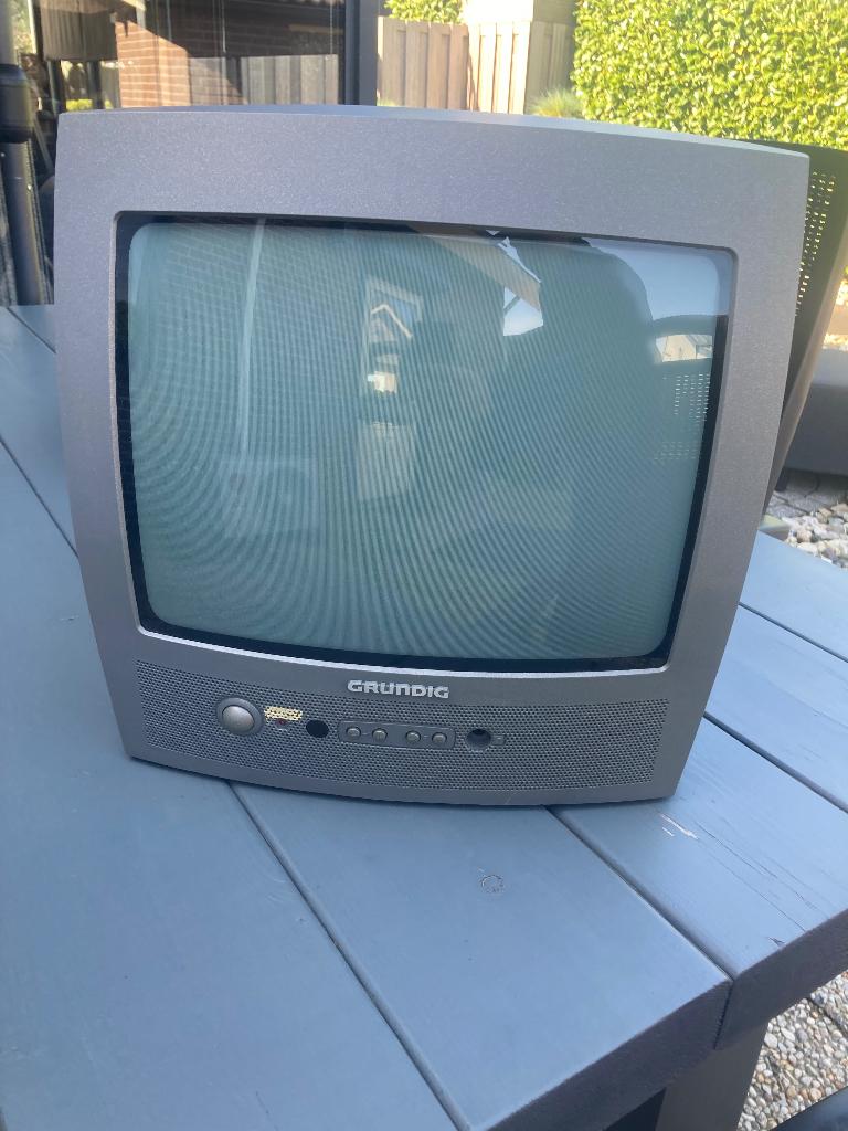 Compacte Grundig P 37-830 14" CRT, Audio, Tv en Foto, Ophalen of Verzenden, Gebruikt, Grundig