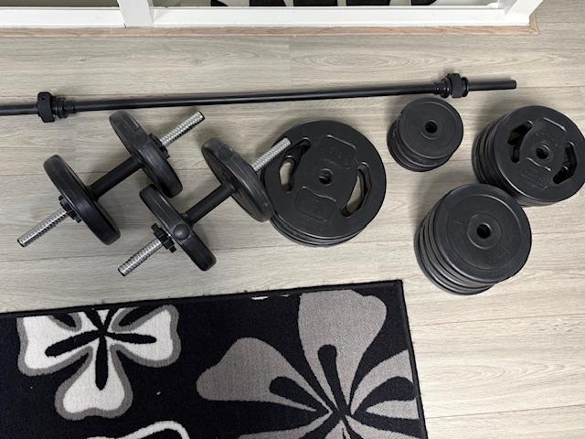 Fitness halters en gewichten, Sport en Fitness, Fitnessmaterialen, Ophalen, Zo goed als nieuw, Halterset