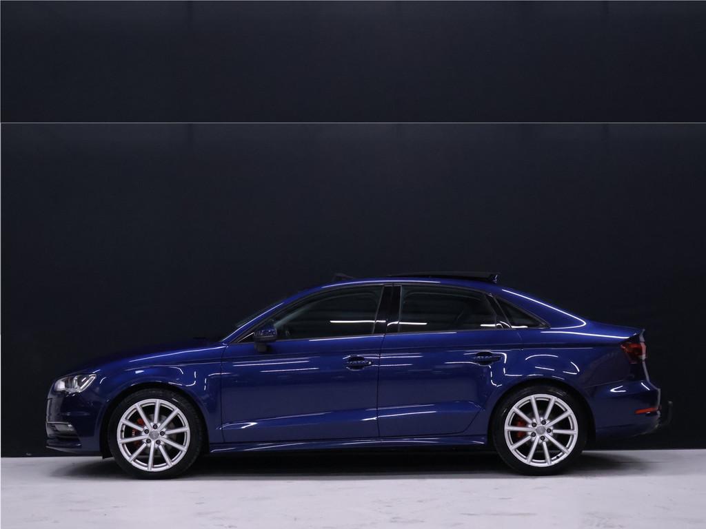 Audi A3 Limousine 1.4 TFSI CoD Ambition Pro Line [PANO DAK,, Auto's, Audi, Stof, Gebruikt, 4 cilinders, 150 pk