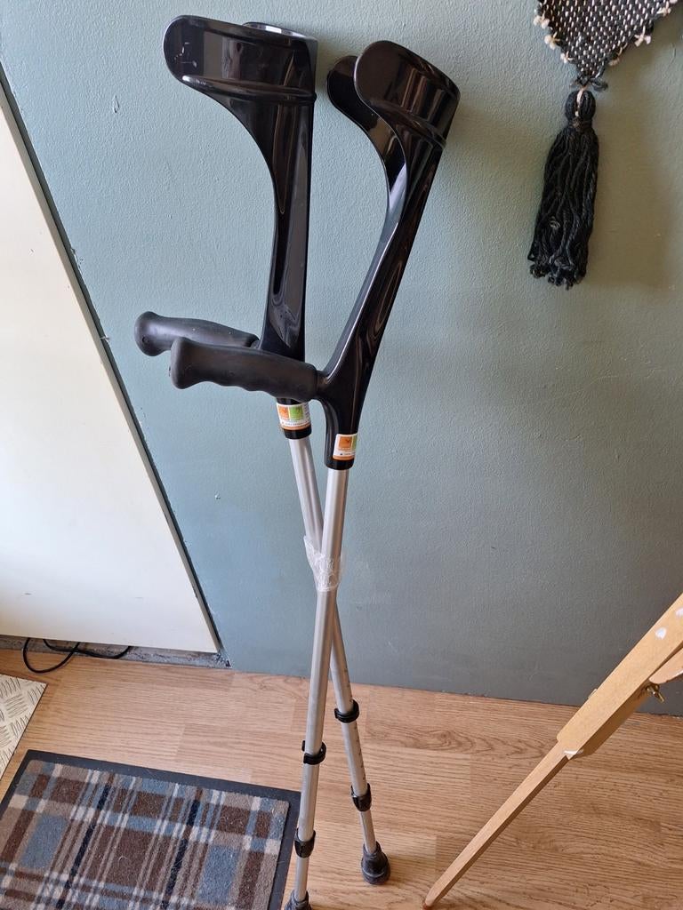 Elleboog krukken, Diversen, Ophalen, Gebruikt