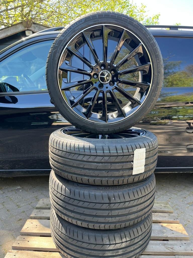 Velgen met zomerbanden Mercedes Vito 20 inch, Auto-onderdelen, Ophalen, Velg(en), 20 inch, Zomerbanden