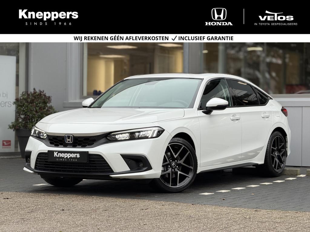 Honda Civic 2.0 e:HEV Advance € 2999,- KORTING Panoramadak, Auto's, 12 maanden, Gebruikt, 4 cilinders, Wit