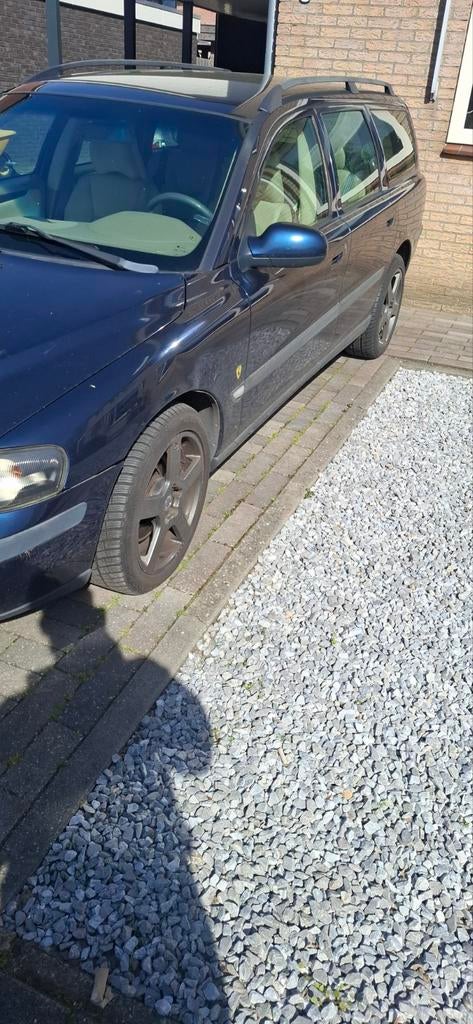 Te koop plaatwerk volvo v70n loop of sloop, Ophalen, Gebruikt, Voor, Volvo