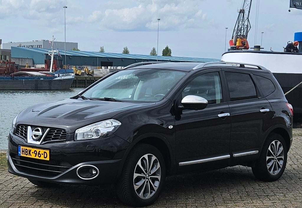 Nissan Qashqai+2 2.0 4WD  2012 Zwart 7 zitter automaat, Auto's, Automaat, Zwart, 4 cilinders, 7 stoelen