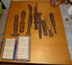 oud gereedschap schoenmaker plus 2 dozen schoennagels., Antiek en Kunst, Antiek | Gereedschap en Instrumenten, Ophalen of Verzenden