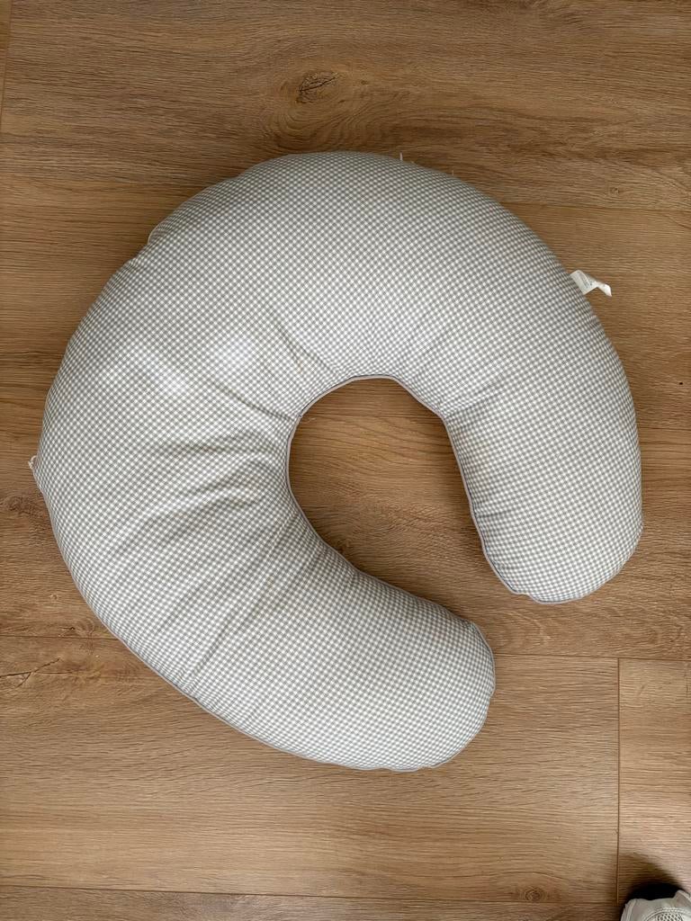 Voedingskussen middel - Comfortabel en veelzijdig, Ophalen of Verzenden, Zo goed als nieuw