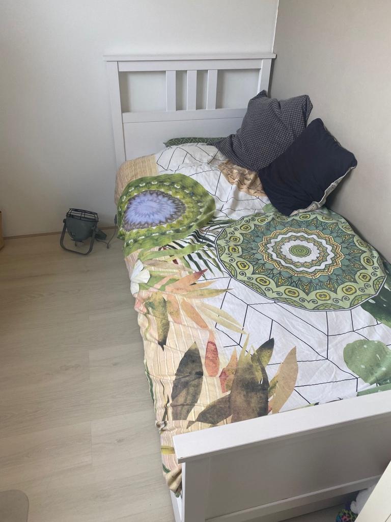 Eenpersoonsbed (optioneel met lattenbodem en matras), Huis en Inrichting, Slaapkamer | Bedden, Ophalen, Gebruikt, 90 cm, Eenpersoons