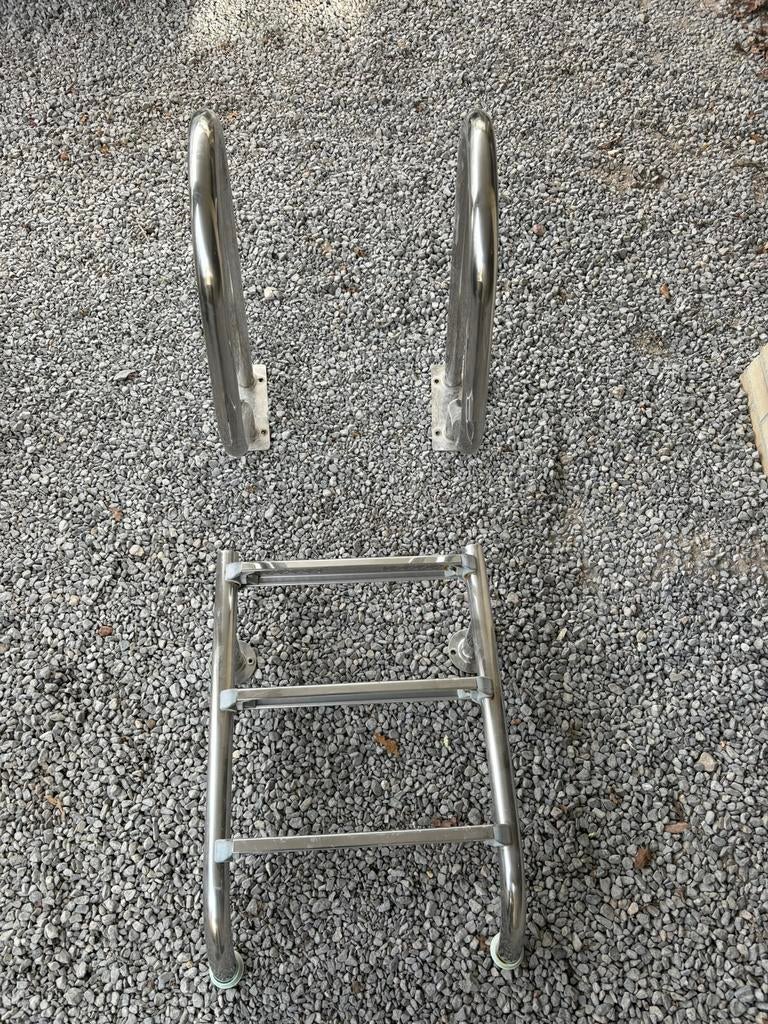 Zwembad trap RVS inbouw, Ophalen, Zo goed als nieuw