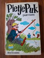 Pietje Puk gaat vissen - Henri Arnoldus (Vintage Kinderboek), Boeken, Ophalen of Verzenden, Gelezen, Henri Arnoldus, Fictie algemeen