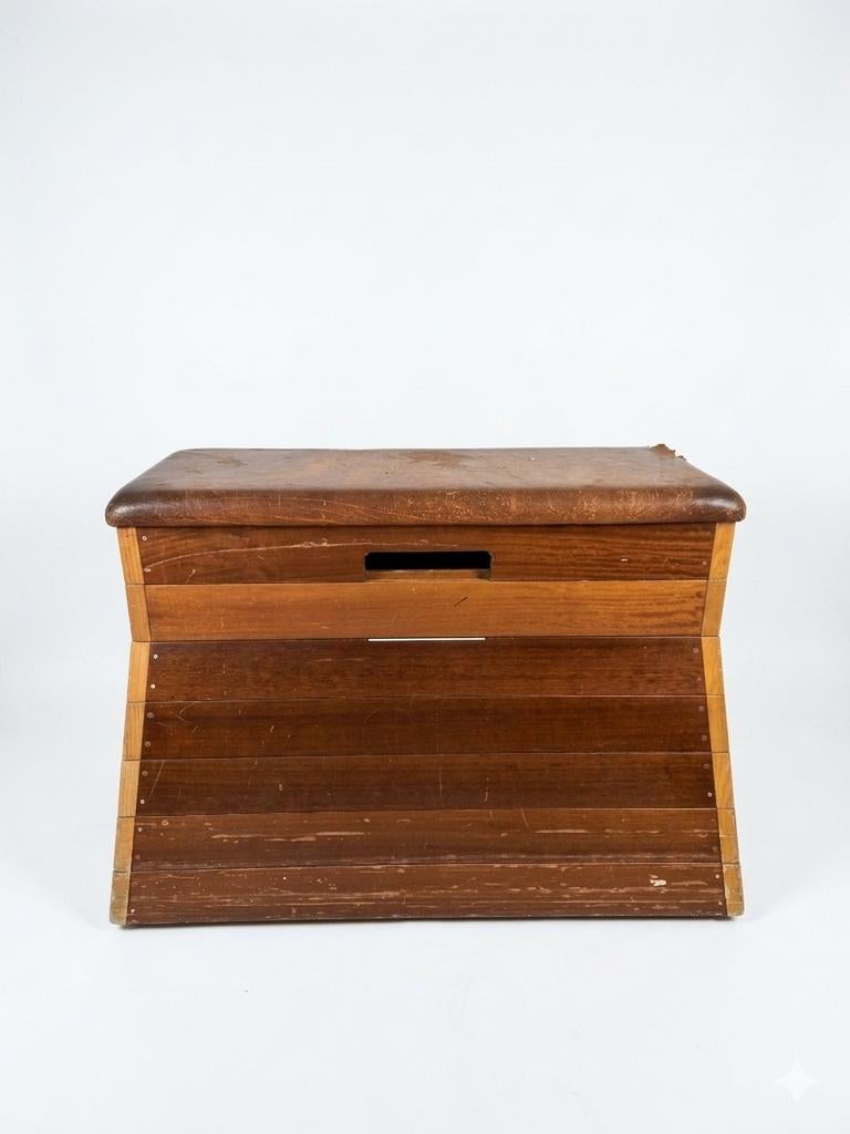 Gymnastiek kast, turn kast gym lokaal hoge kast in delen, Ophalen of Verzenden, Gebruikt