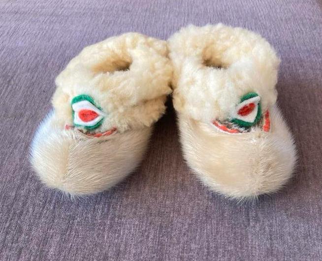 Noorse slofjes maat 21 - Warme baby slofjes, Ophalen, Zo goed als nieuw, Jongetje of Meisje, Slofjes