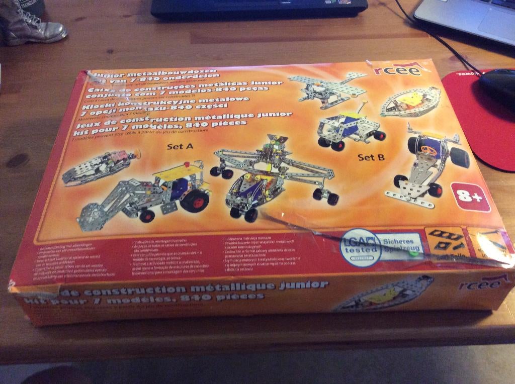 RCEE junior metaal bouwdoos meer dan 800 onderdelen, Ophalen of Verzenden