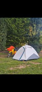 MOOIE TWEEPERSOONS TENT DECATHLON FRESH AND BLACK, Ophalen of Verzenden, Gedragen, Wit