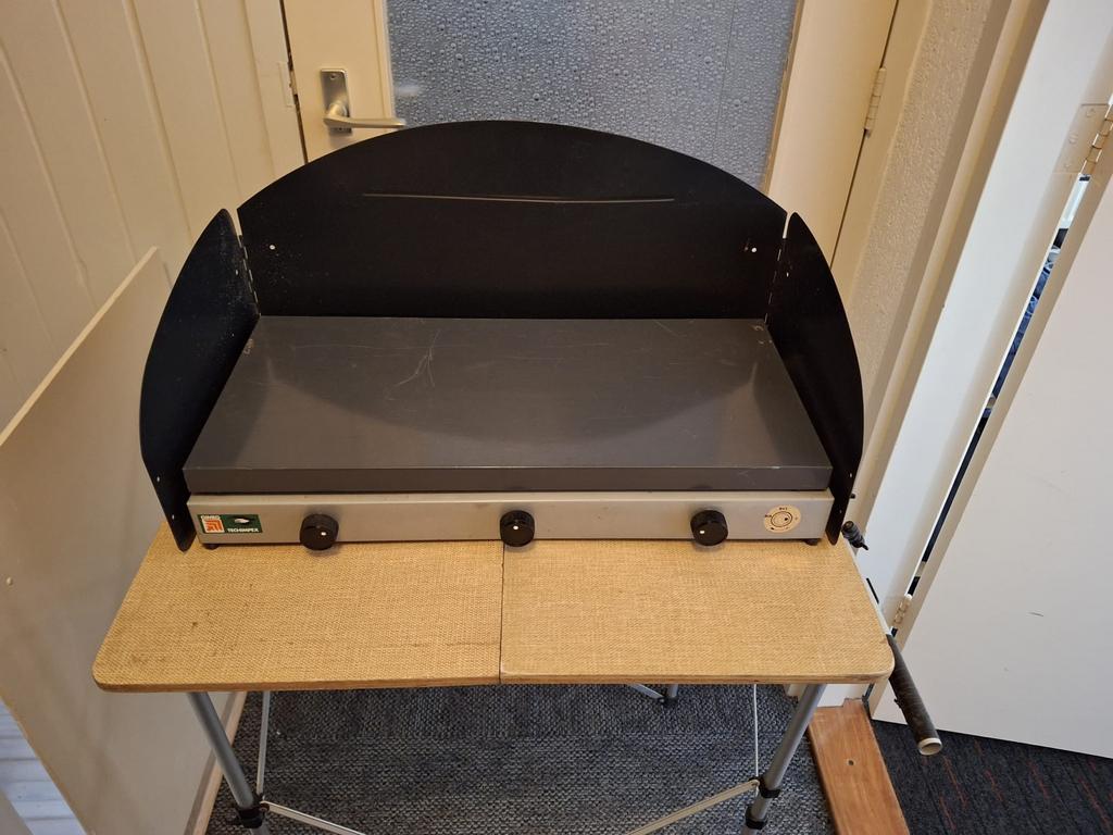 Campingaz gasstel met 3 pitten, Ophalen, Gebruikt