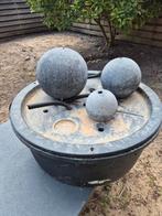 Waterornament 3 bollen met kuip en pomp, Tuin en Terras, Ophalen, Gebruikt, Beton, Waterornament