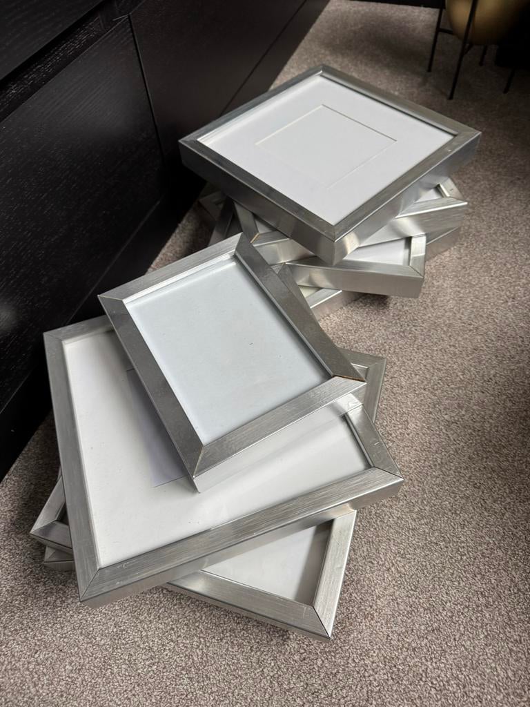Ikea fotolijsten - 7x 25x25 cm, 1x 20x15.5 cm, Ophalen of Verzenden, Gebruikt, Metaal of Aluminium, Minder dan 50 cm