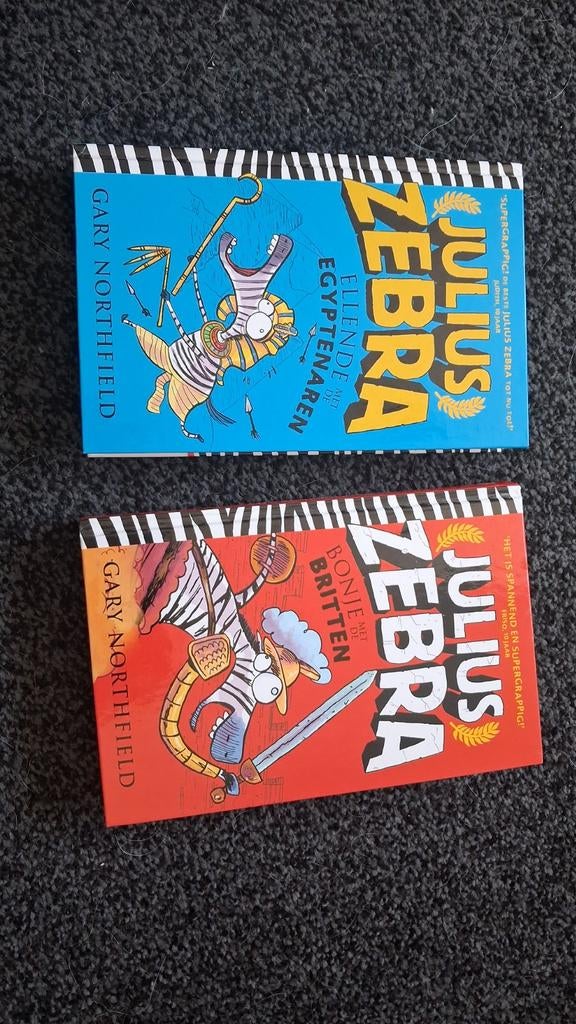 2 julius zebra boeken, Ophalen, Zo goed als nieuw, Verhalen