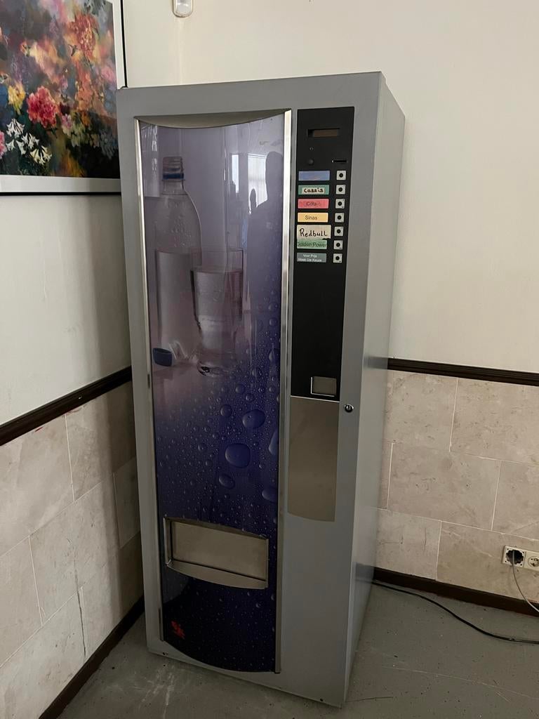 Frisdankautomaat Vendo VDI 189-5/190, Ophalen, Gebruikt