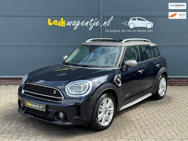 Mini Mini Countryman 1.5 Cooper SE ALL4 Classic Aut. *pano, Auto's, Automaat, Gebruikt, Zwart, Countryman