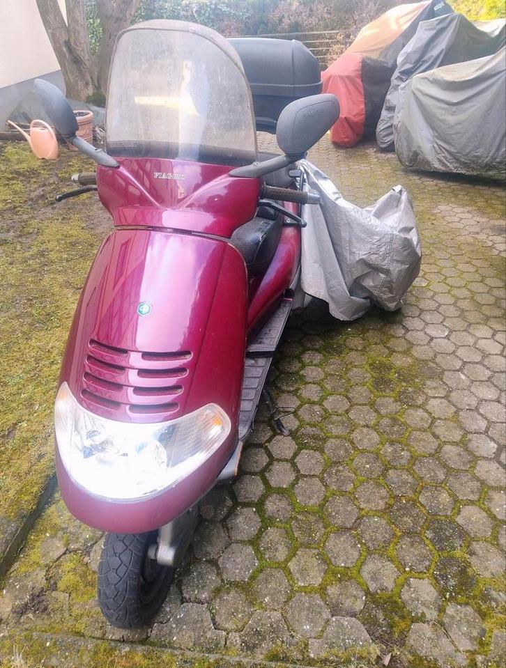 Hexagon 150cc lc, Fietsen en Brommers, Scooters | Piaggio, Zo goed als nieuw, Overige modellen, Maximaal 45 km/u, Benzine, Ophalen of Verzenden